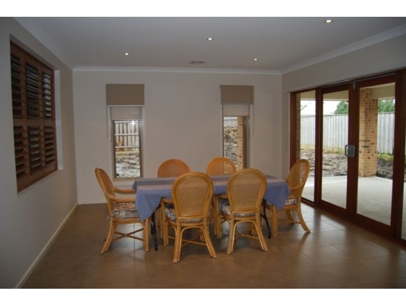 18 Outrigger Drive, Inverloch VIC 3996