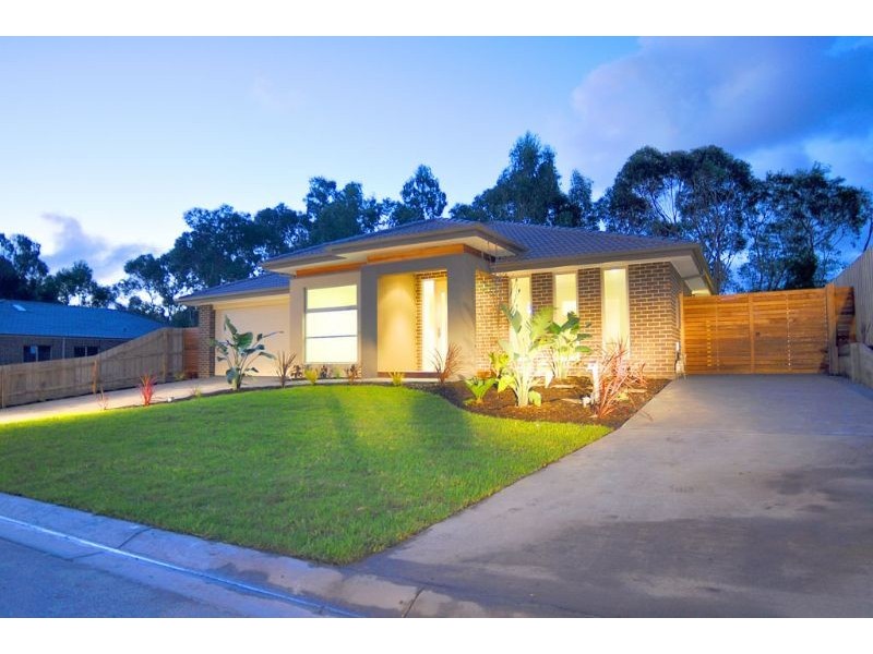 6 Correa Place, Inverloch VIC 3996