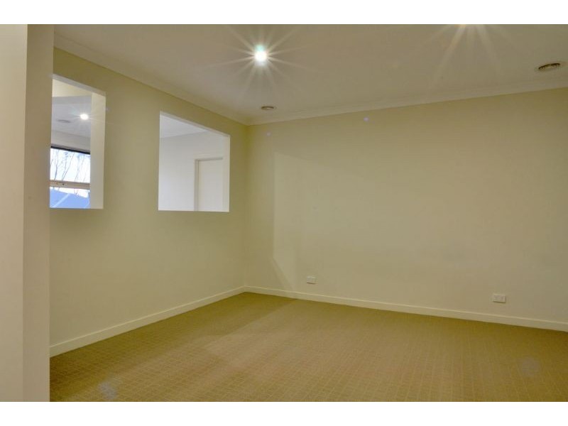 6 Correa Place, Inverloch VIC 3996