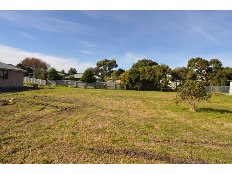 68 Beachcomber Drv, Inverloch VIC 3996