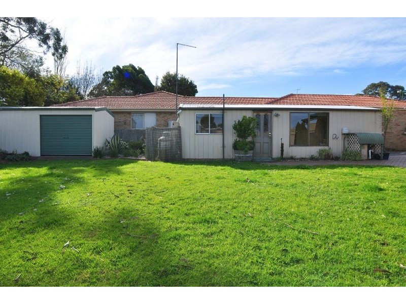 15 Williams Street, Inverloch VIC 3996