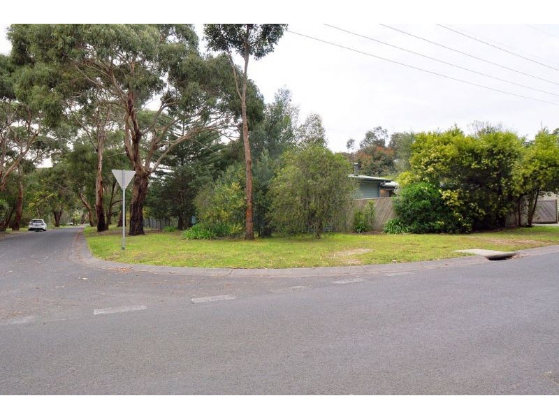 21 Victoria Street, Inverloch VIC 3996