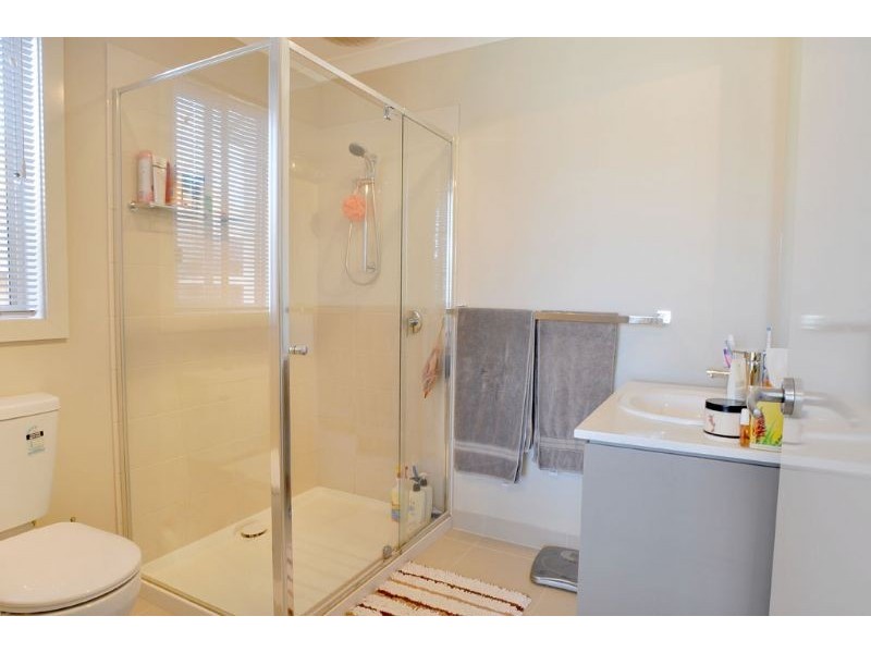 19 Surrey Place, Inverloch VIC 3996