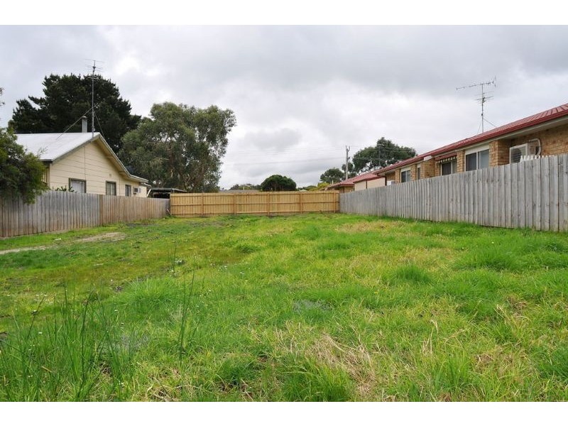 42 Golf Street, Inverloch VIC 3996