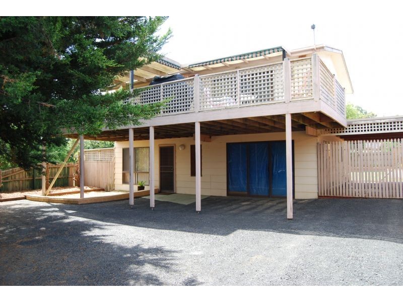 65 Wonthaggi Road, Inverloch VIC 3996