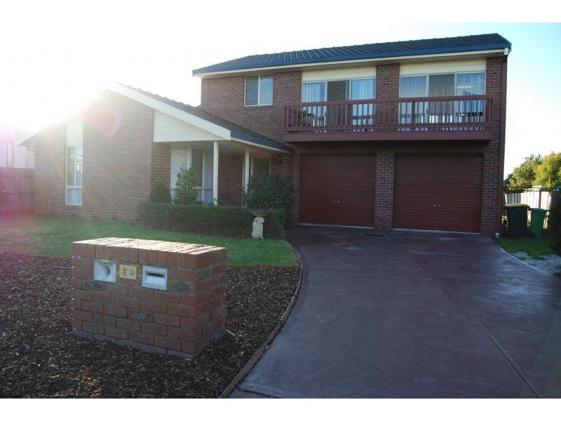 84 Toorak Road, Inverloch VIC 3996