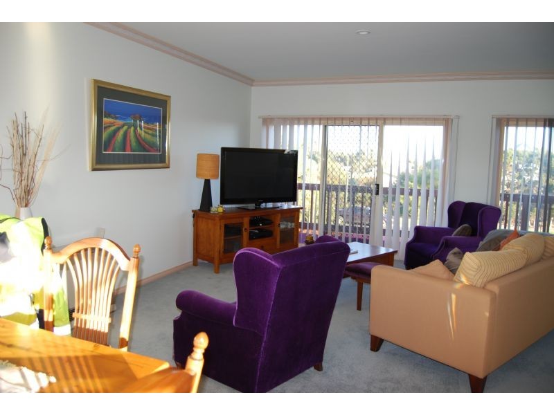 84 Toorak Road, Inverloch VIC 3996