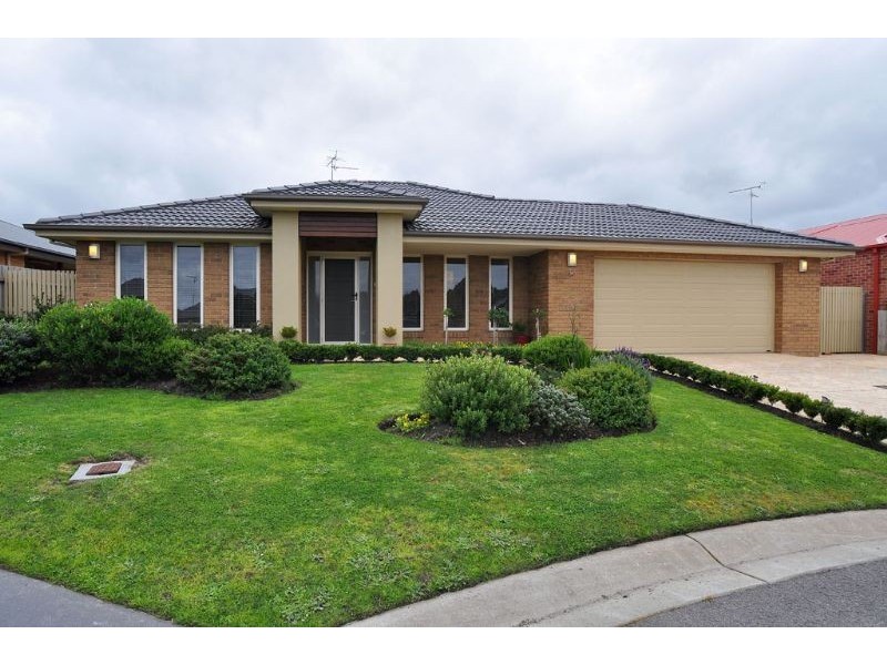 8 Claire Court, Inverloch VIC 3996