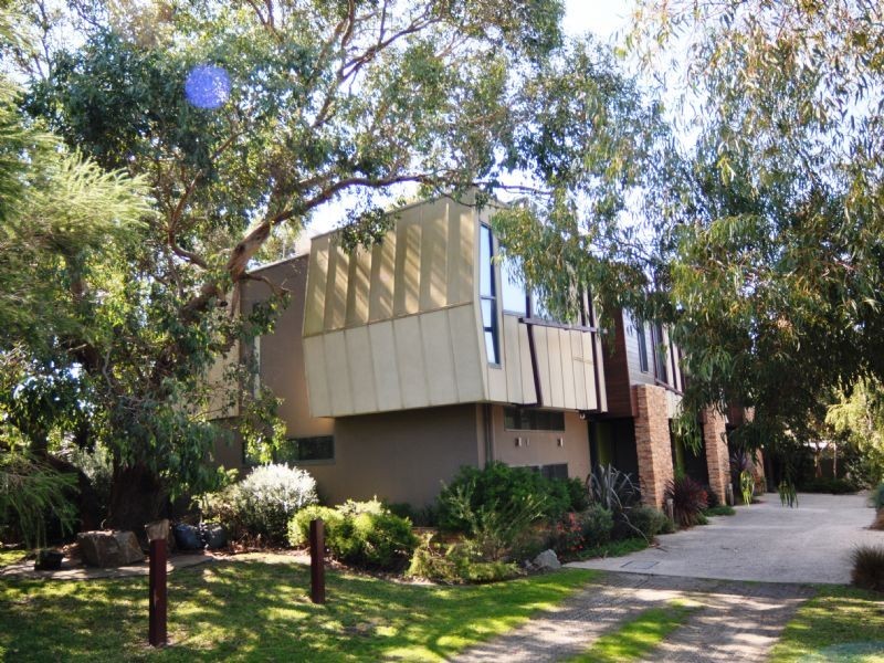7/14-16 Cuttriss St, Inverloch VIC 3996