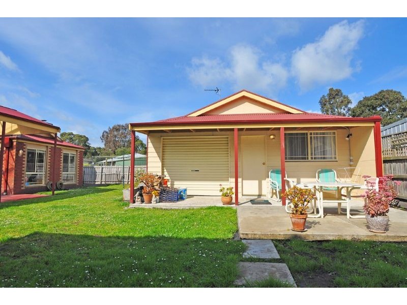 5-7 Wonthaggi Road, Inverloch VIC 3996