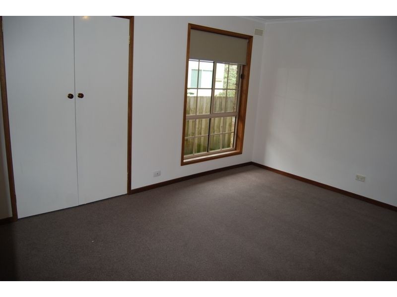 51 Dixon St, Inverloch VIC 3996