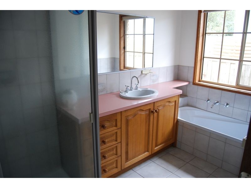 51 Dixon St, Inverloch VIC 3996