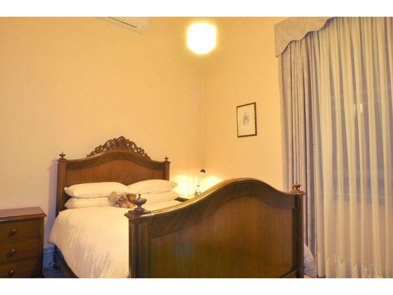 44 Victoria Road, Loch VIC 3945