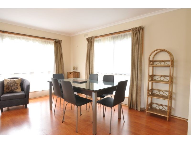 16 Hamilton St, Inverloch VIC 3996