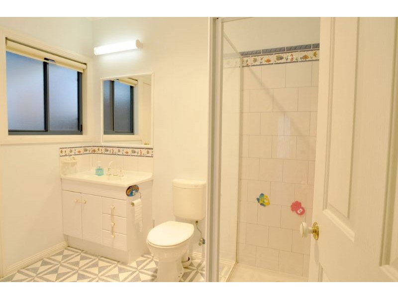 8 Naiomi Court, Inverloch VIC 3996