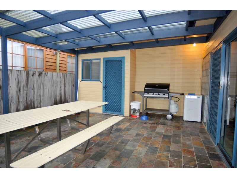 8 Naiomi Court, Inverloch VIC 3996