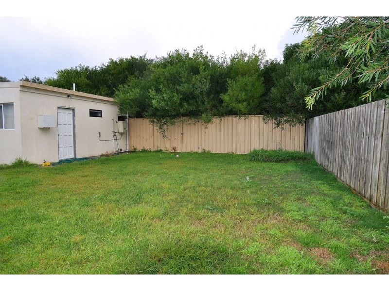 8 Naiomi Court, Inverloch VIC 3996