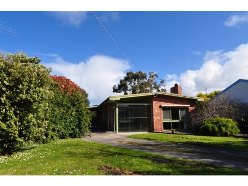 55 Dixon Street, Inverloch VIC 3996