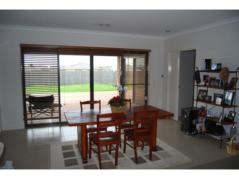 76 Cuttriss Street, Inverloch VIC 3996