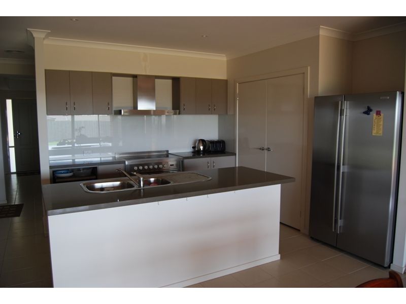 76 Cuttriss Street, Inverloch VIC 3996