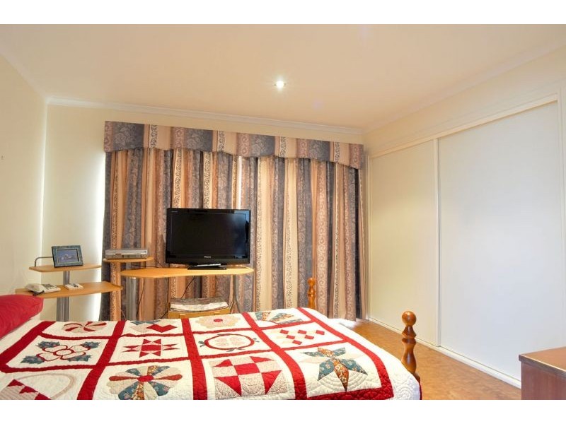 4/2-4 Powlett Street, Inverloch VIC 3996