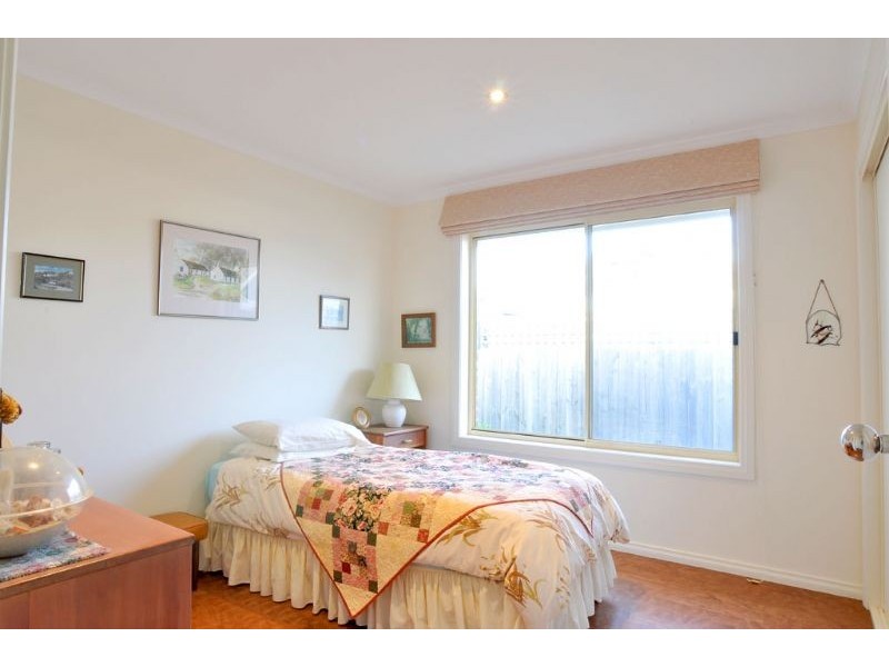 4/2-4 Powlett Street, Inverloch VIC 3996
