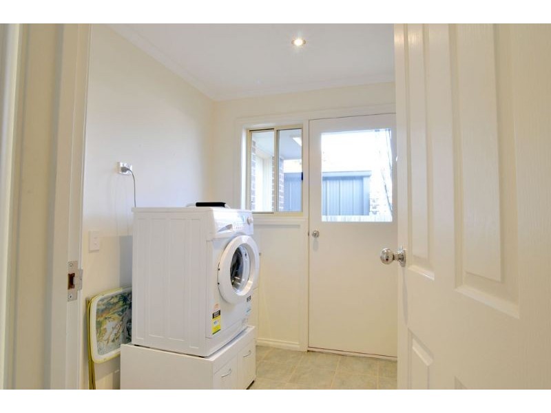 4/2-4 Powlett Street, Inverloch VIC 3996