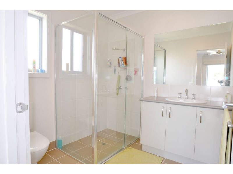 54 Meanderri Drv, Inverloch VIC 3996