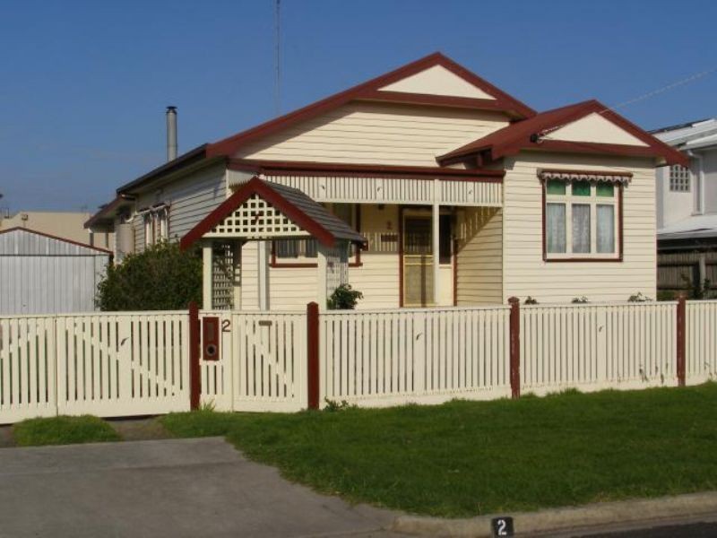 2 Pier Road, Inverloch VIC 3996