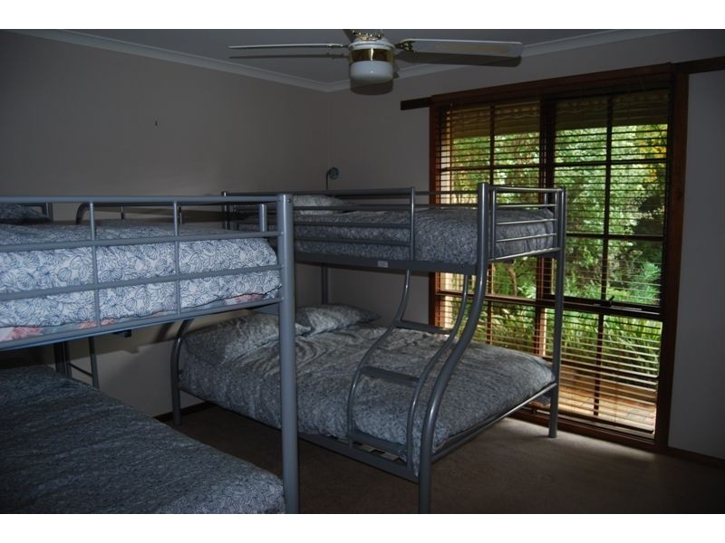 4/4-6 Cuttriss Street, Inverloch VIC 3996