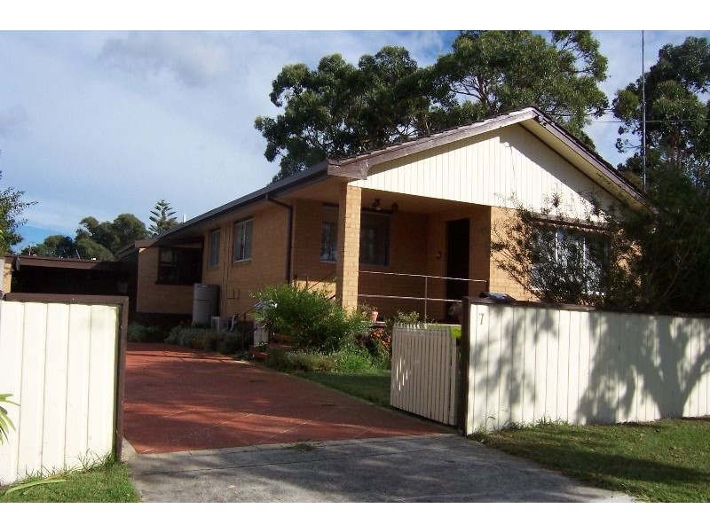 7 Russell St, Inverloch VIC 3996