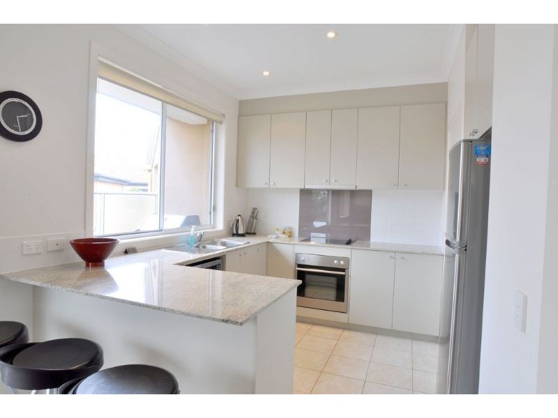 10/14-16 Hopetoun St, Inverloch VIC 3996