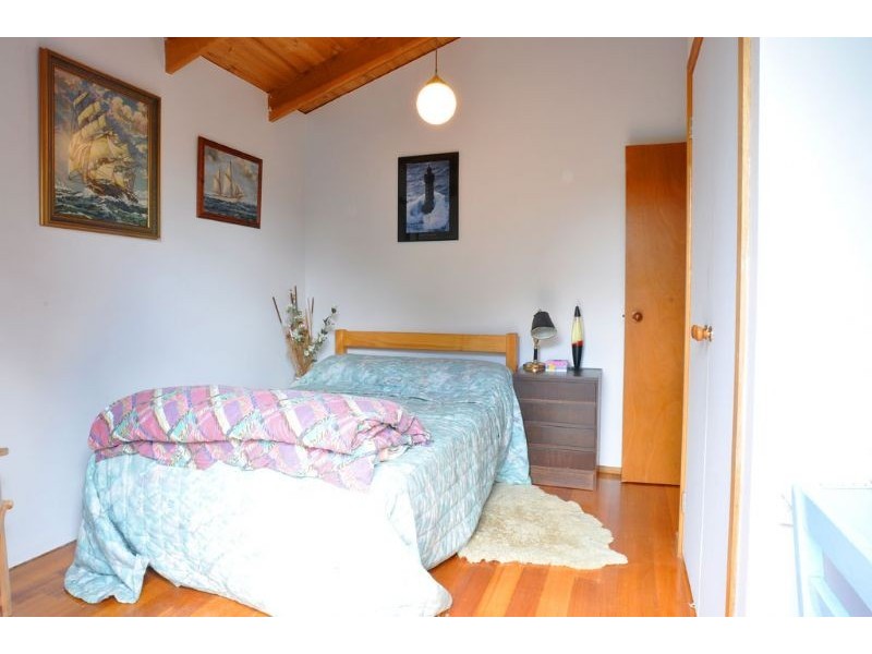 25 The Esplanade, Inverloch VIC 3996