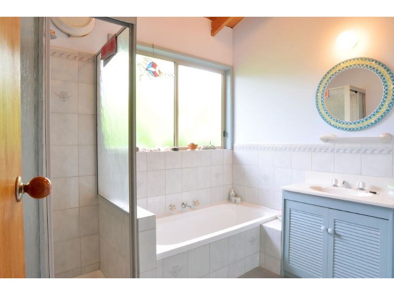 25 The Esplanade, Inverloch VIC 3996