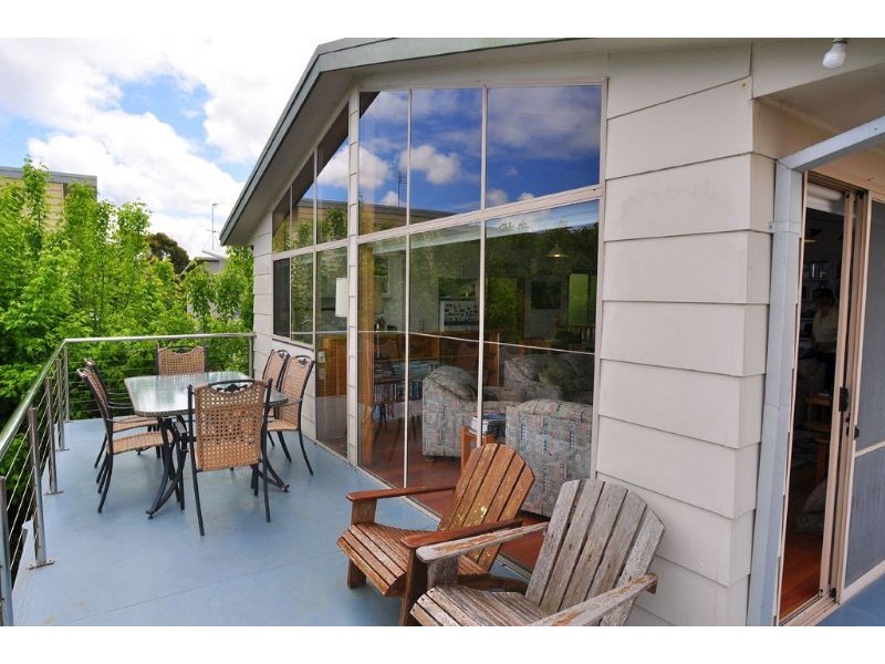 25 The Esplanade, Inverloch VIC 3996