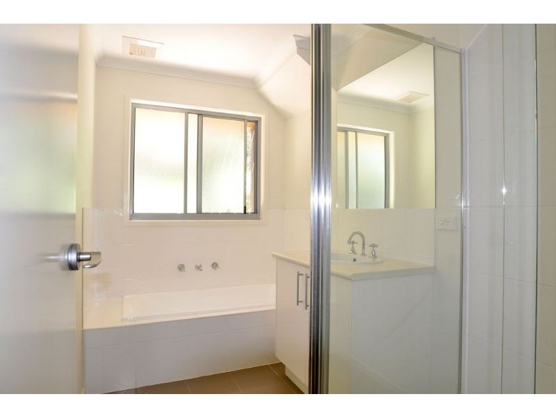 54a Toorak Rd, Inverloch VIC 3996