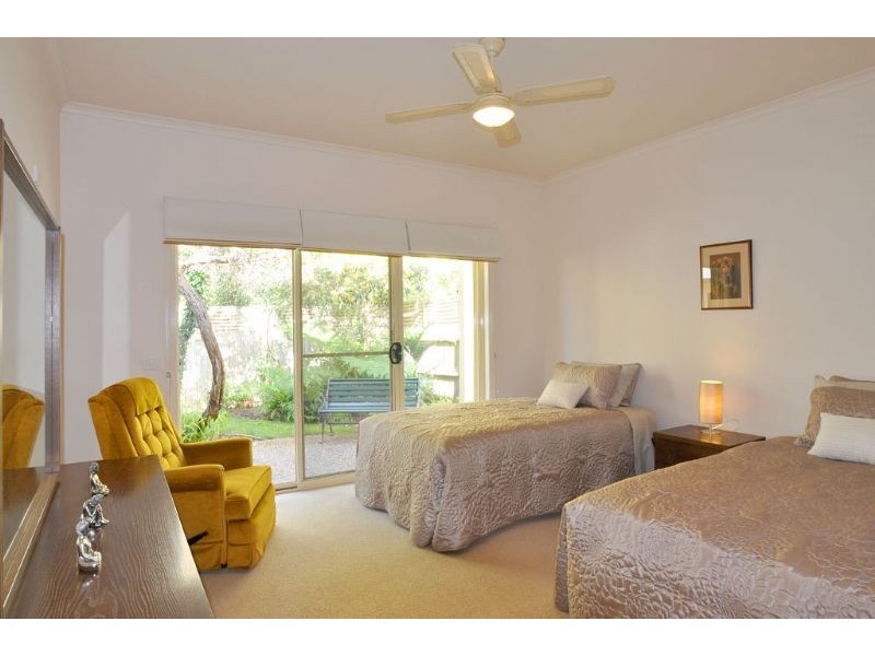 7 Bunurong Crt, Inverloch VIC 3996