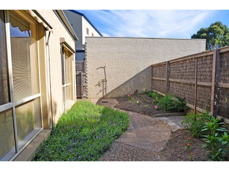 7 Bunurong Crt, Inverloch VIC 3996