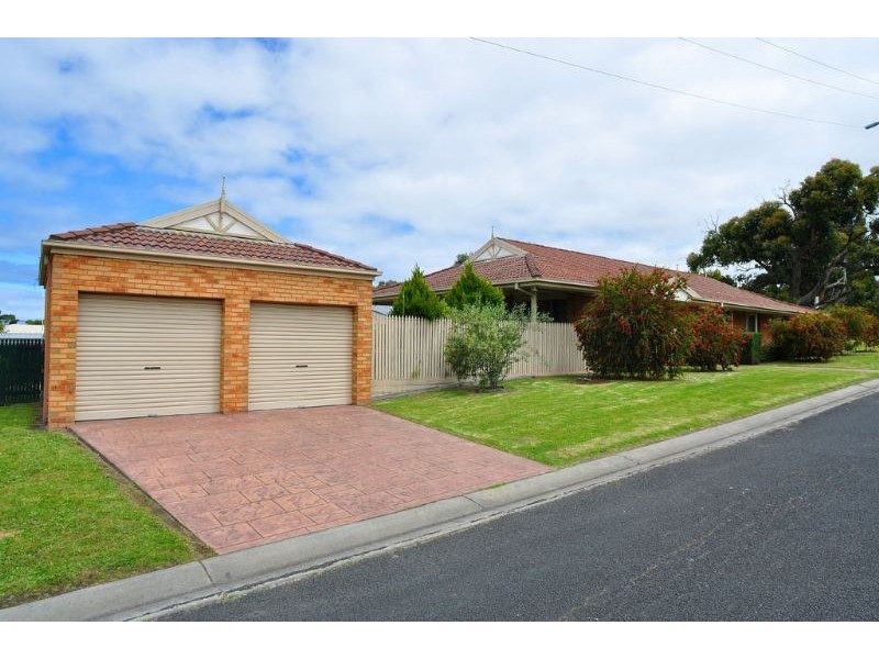 58 Cuttriss Street, Inverloch VIC 3996