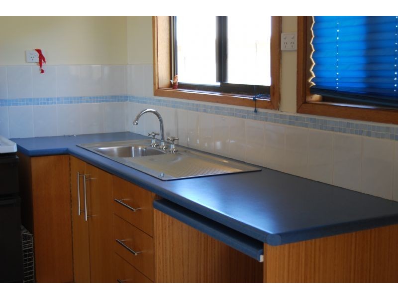 7 Scarborough Street, Inverloch VIC 3996