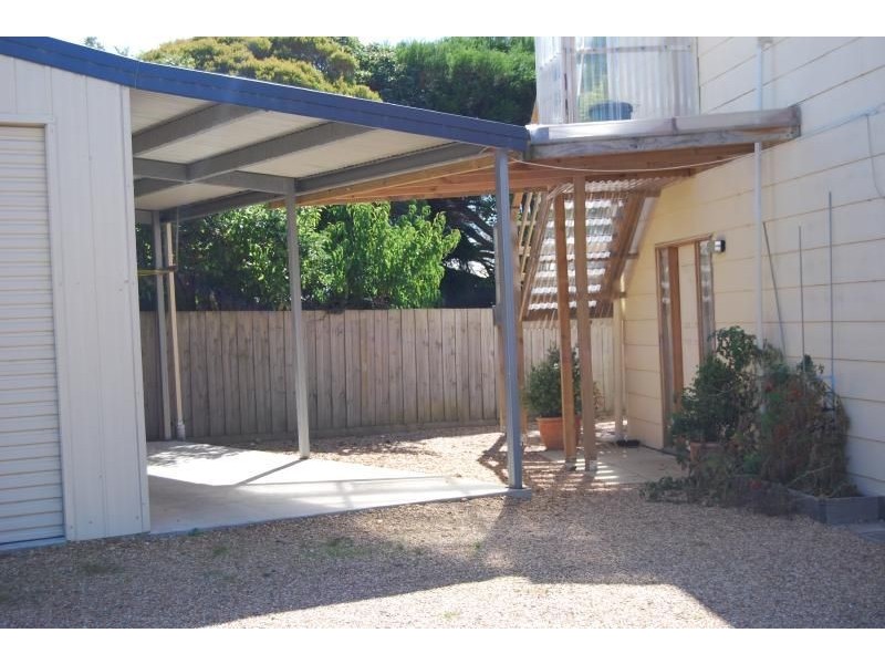 7 Scarborough, Inverloch VIC 3996