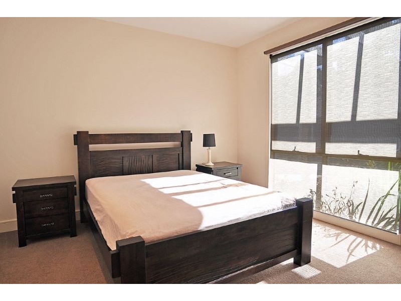 2/2 Freda St, Inverloch VIC 3996