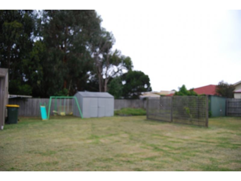 A/21 Powlett Street, Inverloch VIC 3996