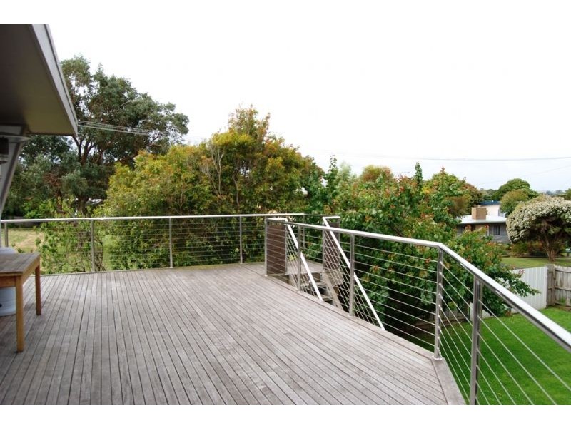 11 Kathryn Close, Inverloch VIC 3996