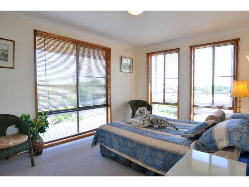 7 Constance Crescent, Venus Bay VIC 3956