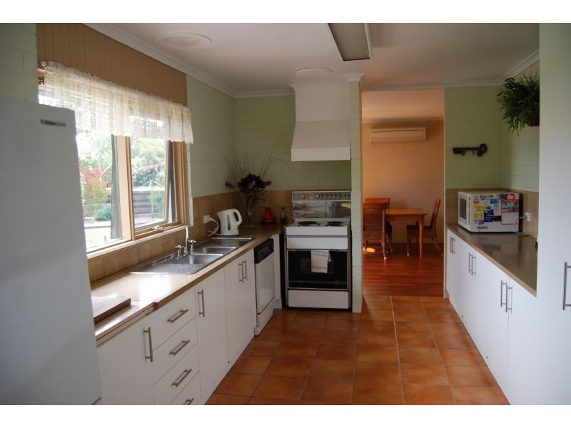 7 Valerie St, Inverloch VIC 3996