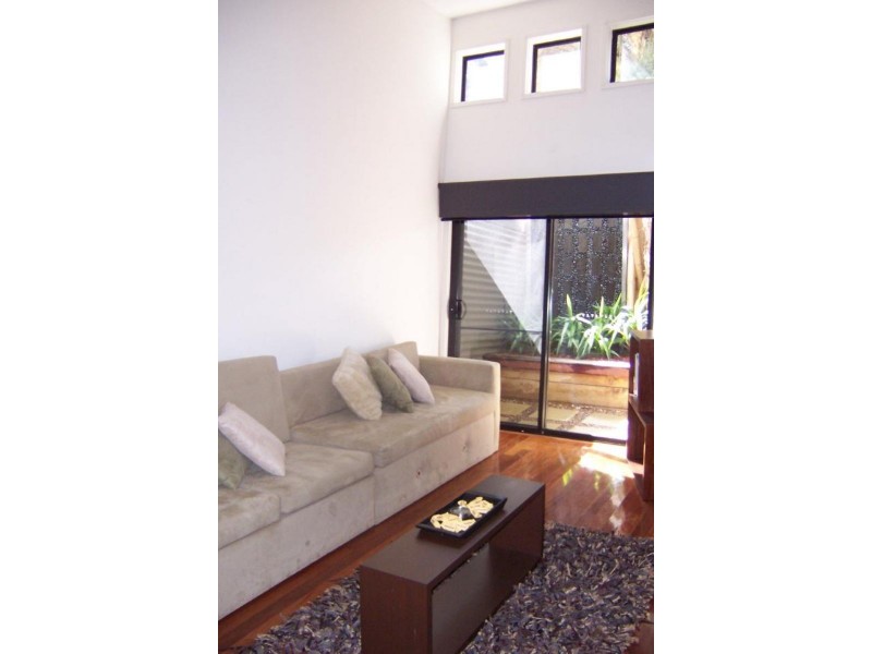 4 Beaton Place, Inverloch VIC 3996