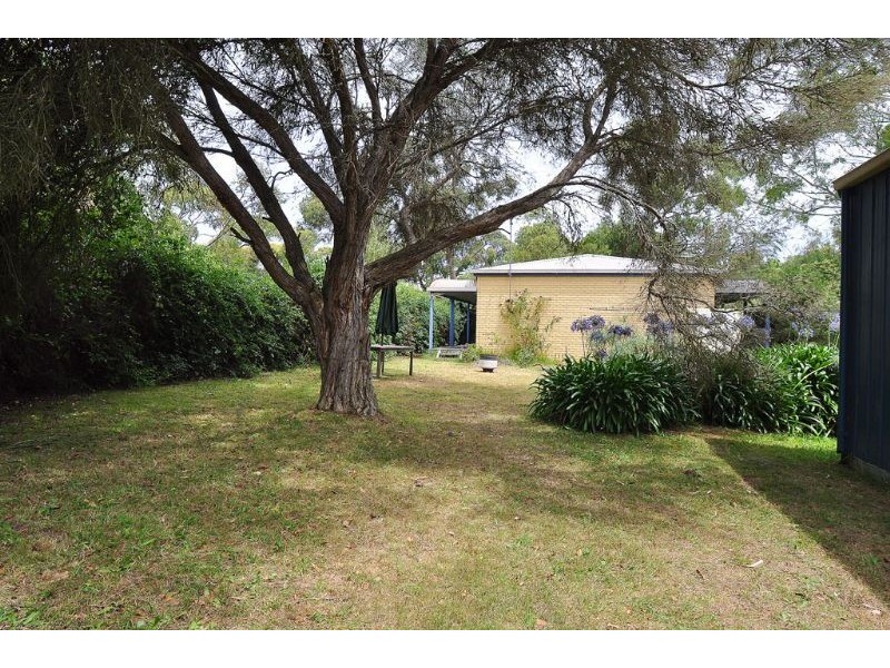 28 Halford St, Inverloch VIC 3996