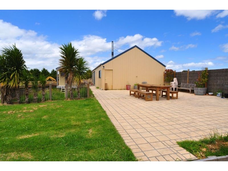 33 Regency Drive, Wonthaggi, Inverloch VIC 3996
