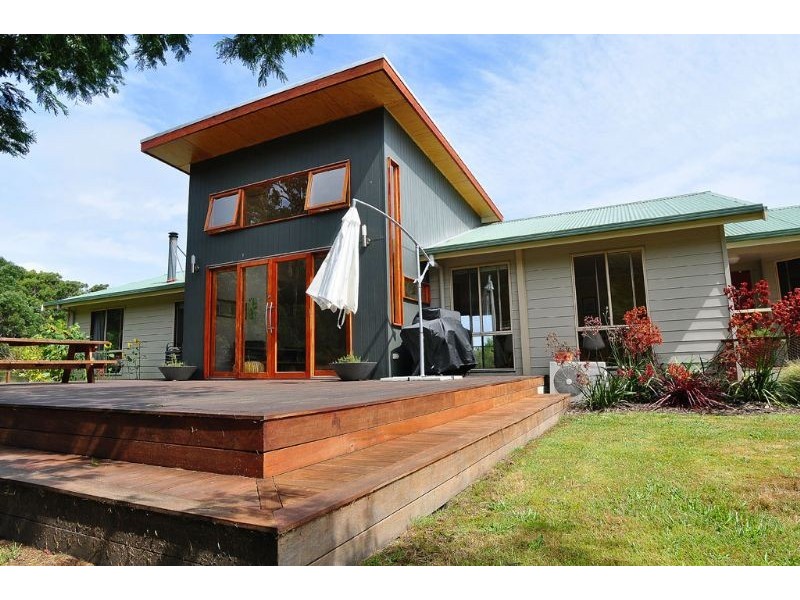 24 Emma Lane, Inverloch VIC 3996